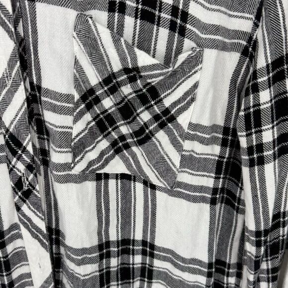 RAILS Hunter White Ebony Plaid Button Down Shirt Size M Long Sleeve Collared - Picture 4 of 4